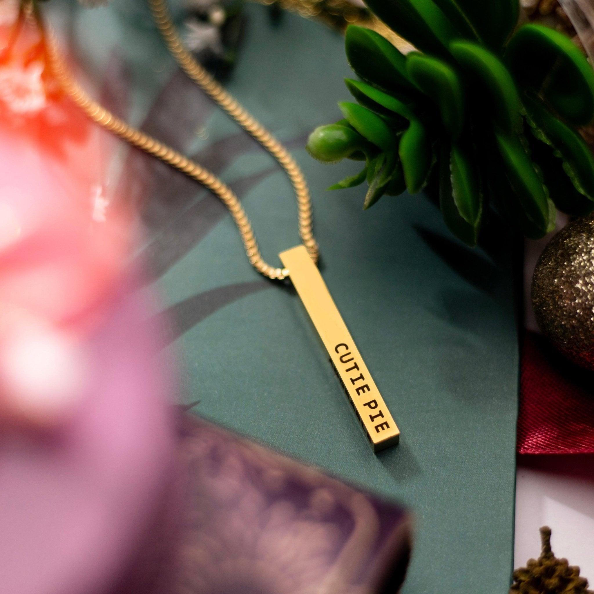 Engraved Name 3D Bar Necklace - Zewar Mahal